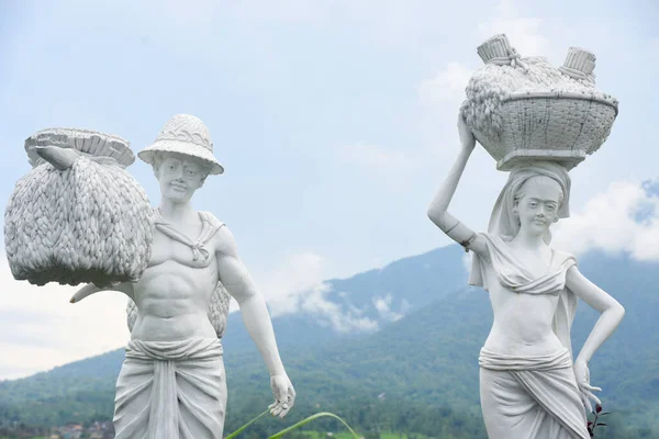 Bali Indonesia Marzo 2022 Statua Della Famiglia Degli Agricoltori Riso — Foto Stock
