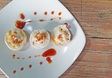 Geleneksel Endonezya tatlı adı 