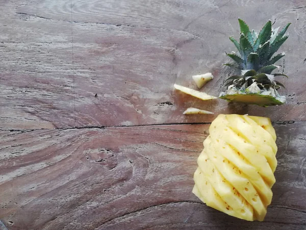 Cuted Opened Pineapple Placed Brown Wooden Background — Fotografia de Stock