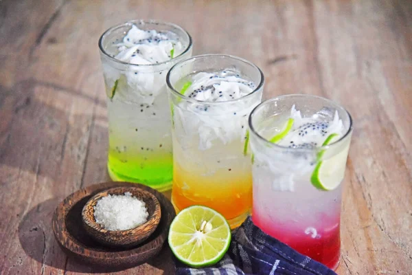 Bebida Tradicional Gelo Coco Balinês Indonésio Nomes Kelapa Muda Mistura — Fotografia de Stock