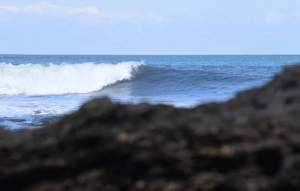 Seascapes South Cost Bali Island Indonesia Rock Formation Big Wave — Foto de Stock