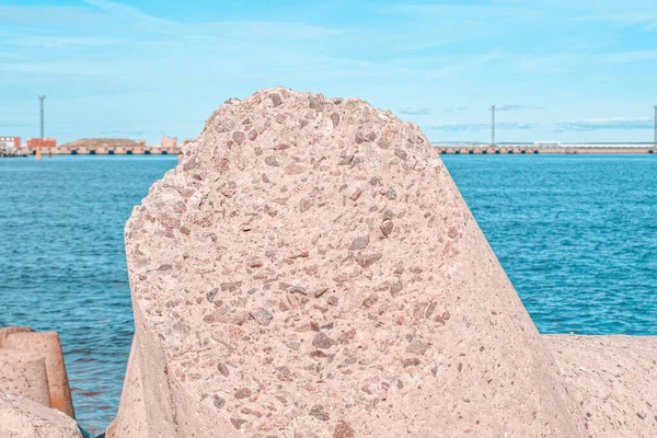 Breakwaters Zijn Betonnen Constructies Weg Naar Vuurtoren Ventspils Letland — Stockfoto