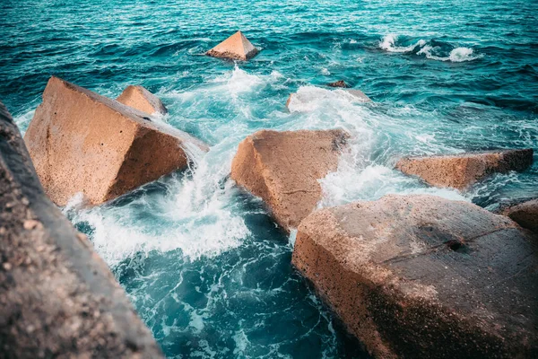 Close Water Splashes Breakwaters Balearic Sea View Pier Beach Barcelona —  Fotos de Stock