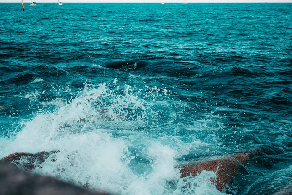 Close Water Splashes Breakwaters Balearic Sea View Pier Beach Barcelona — Foto de Stock