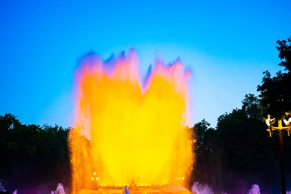 Night Photograph Performance Singing Magic Fountain Montjuic Barcelona Catalonia Spain — ストック写真