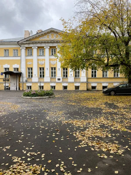 Dolgov-Zhemochkin propriedade na rua Bolshaya Ordynka em Moscou — Fotografia de Stock