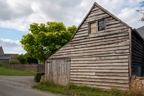 Guiting Power Gloucestershire Inglaterra Reino Unido 2021 Antiguo Granero Madera — Foto de Stock