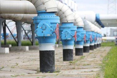 Gaz taşıma sistemi. Benzin için pompalama istasyonu. Benzin istasyonu ve benzin depoları. Dünya çapında ulaşım. Petrol ve gaz sektörü. türbinler.