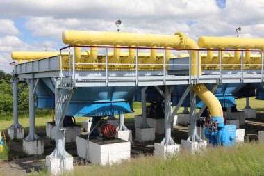 Gaz taşıma sistemi. Benzin için pompalama istasyonu. Benzin istasyonu ve benzin depoları. Dünya çapında ulaşım. Petrol ve gaz sektörü. türbinler.