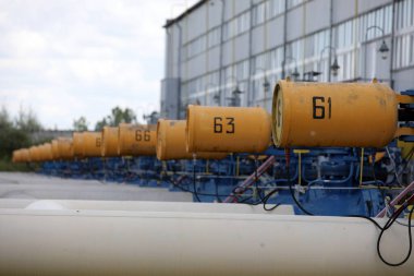 Gaz taşıma sistemi. Benzin için pompalama istasyonu. Benzin istasyonu ve benzin depoları. Dünya çapında ulaşım. Petrol ve gaz sektörü. türbinler.