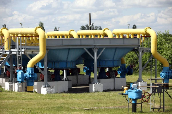 Gaz taşıma sistemi. Benzin için pompalama istasyonu. Benzin istasyonu ve benzin depoları. Dünya çapında ulaşım. Petrol ve gaz sektörü. türbinler.