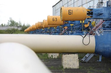 Gaz taşıma sistemi. Benzin için pompalama istasyonu. Benzin istasyonu ve benzin depoları. Dünya çapında ulaşım. Petrol ve gaz sektörü. türbinler.