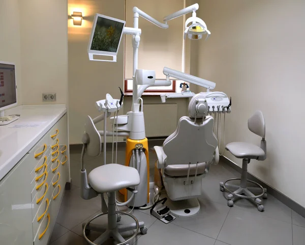 Dental office. Equipment for dental treatment. Dental unit Individual air conditioning and humidification system in treatment rooms.