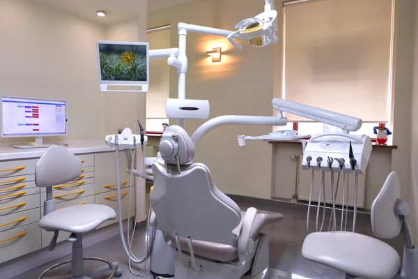 Dental office. Equipment for dental treatment. Dental unit Individual air conditioning and humidification system in treatment rooms.