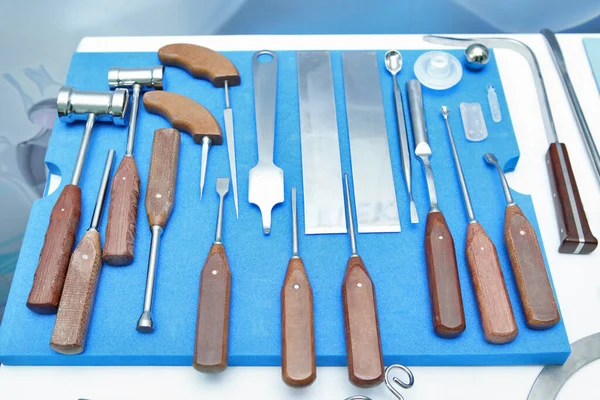 Wystawa Instrumentów Ortopedycznych Unikalny Wyrafinowany Instrument Wykonywania Zabiegów Chirurgicznych Stawach — Zdjęcie stockowe
