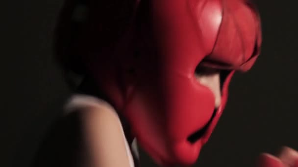 Boxeur Bat Les Poings Air Alors Entraîne Pour Combat Jeune — Video