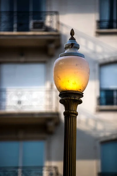 Eski Sokak Lambası Yakın Çekim Görüntüsü — Stok fotoğraf