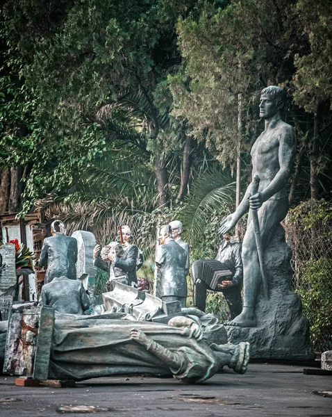 Bellissimo Monumento Sullo Sfondo Del Cielo — Foto Stock