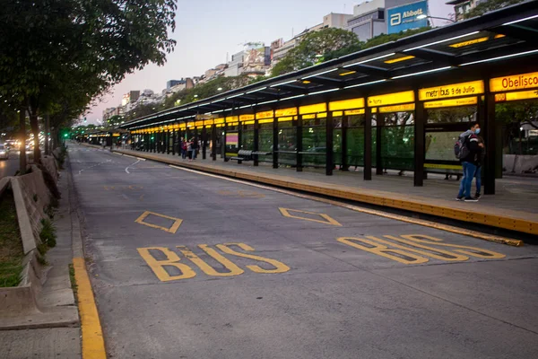 Bus Stop Evening — Stock Photo, Image