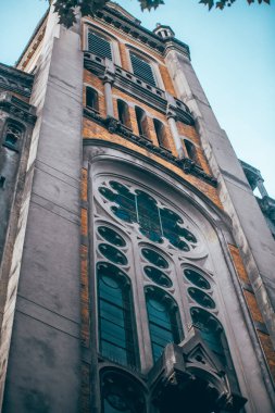 Güzel mimari detay. Buenos Aires 'teki eski bina cephesi