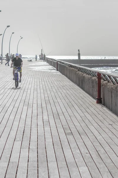 Men Fishing Embankment Sea — Stock Photo, Image