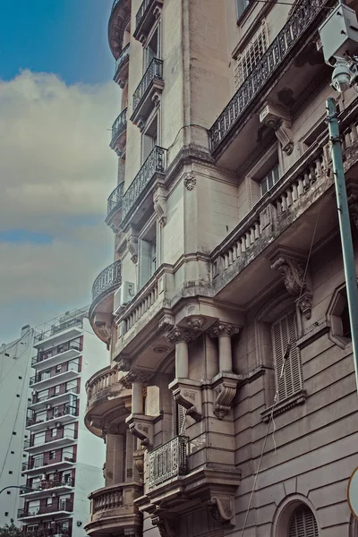 Frumos Detaliu Arhitectural Fațada Clădirii Vechi Din Buenos Aires — Fotografie, imagine de stoc