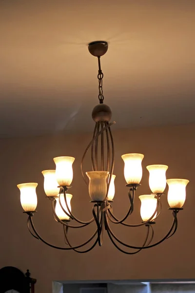 Lampada Vintage Sul Soffitto — Foto Stock