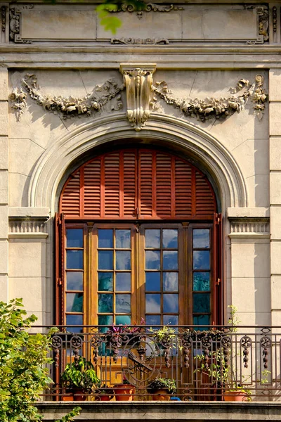 Close Shot Window Antique Building — Fotografia de Stock