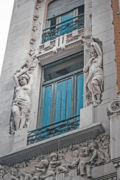 Antigos Detalhes Fachada Edifício Buenos Aires — Fotografia de Stock