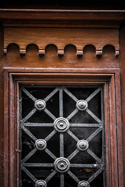 Παλιά Ξύλινη Πόρτα Στο Μπουένος Άιρες — Φωτογραφία Αρχείου