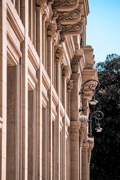 Fassade Des Gebäudes Der Stadt — Stockfoto