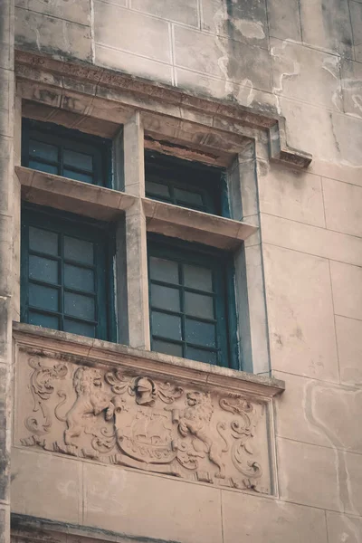 Ventana Una Pared Del Antiguo Edificio Ciudad —  Fotos de Stock