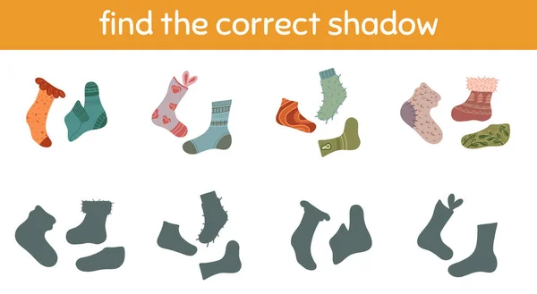 Vector Children Educational Game Find Correct Shadow Various Cartoon Socks — ストックベクタ