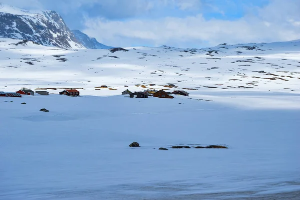 Kuzey Norveç 'in kutup denizinin güzel manzarası