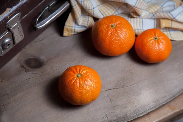 Ripe Juicy Mandarins Oranges Tangerines Clementines Citrus Fruits Wooden Board — Stock Photo, Image