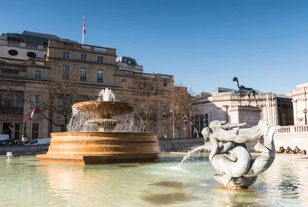 Beroemde Fonteinen Het Hart Van Trafalgar Square Londen — Stockfoto