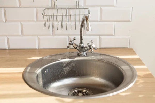 Kitchen silver sink modern decoration house stainless steel — Stock Photo, Image