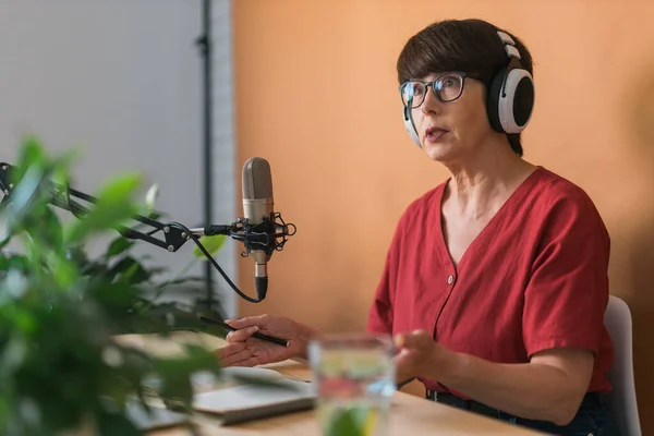 Middle Aged Woman Radio Host Making Podcast Recording Online Show — Foto de Stock