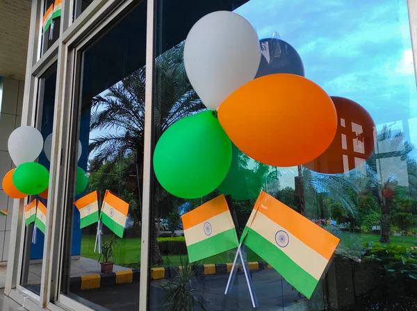 Preparation August Glass Bar Decorated Indian Flag Balloon —  Fotos de Stock
