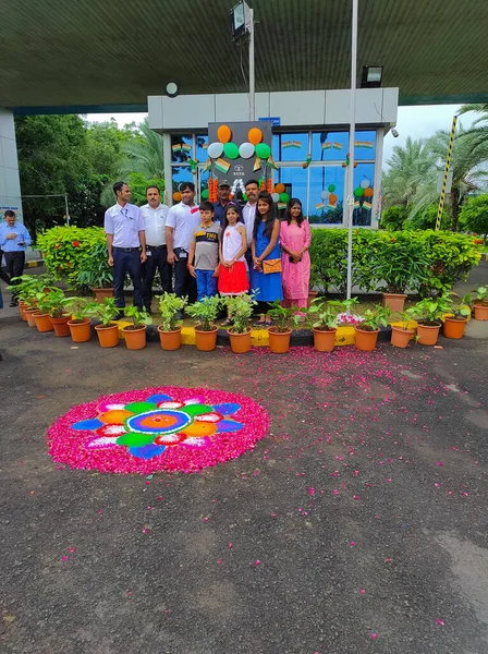 August 2022 Tata Motors Ahemdabad Gujarat India Saluting Flag Gujarat — ストック写真