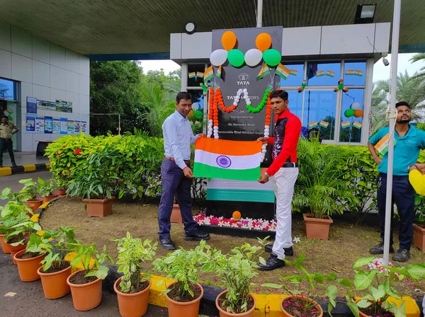 August 2022 Tata Motors Ahemdabad Gujarat India Saluting Flag Gujarat — Photo