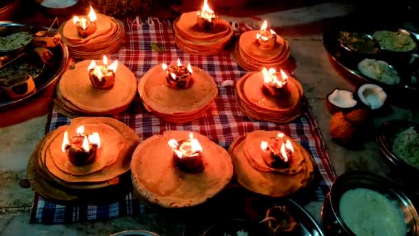 Een Gujarat Village Navratri Traditional Gehu Atta Akhand Diya Tarwemeel — Stockvideo