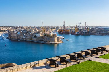 Malta limanı ve Senglea 'nın yüksek manzarası
