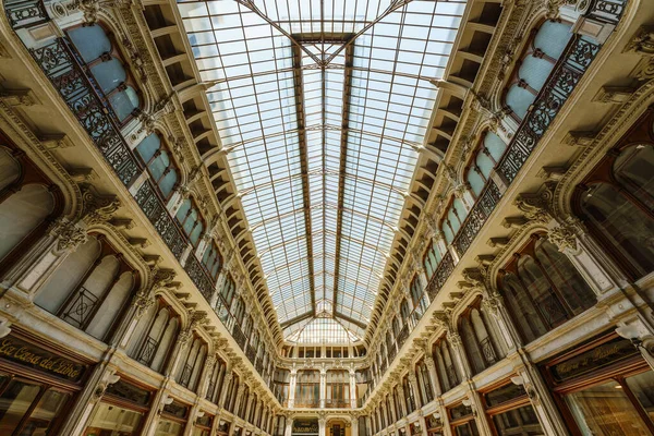 Τορίνο Ιταλία Ιουνίου 2022 Χαμηλή Γωνία Άποψη Της Galleria Subalpina — Φωτογραφία Αρχείου
