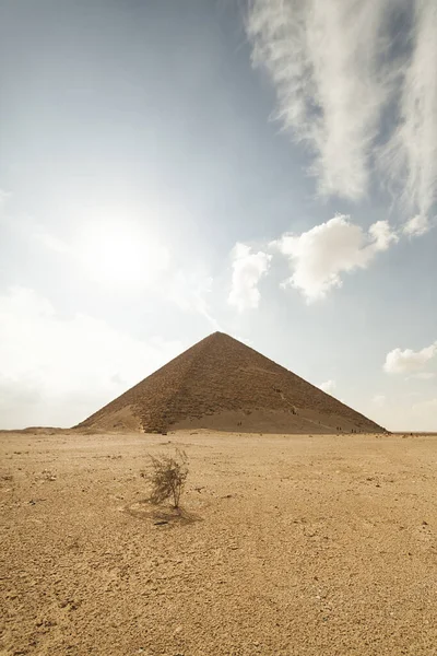 Υπέροχες Αιγυπτιακές Πυραμίδες Αιγυπτιακές Αρχαιότητες — Φωτογραφία Αρχείου