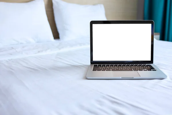 Mock Blank Screen Laptop Bed Advertising Text — Zdjęcie stockowe