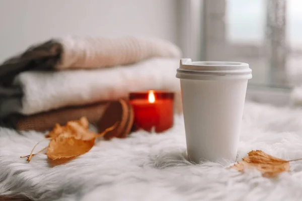 Paper Cup Tea Windowsill Autumn Mood — Fotografia de Stock