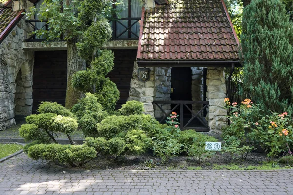 Landscaping Stone House — Stok fotoğraf