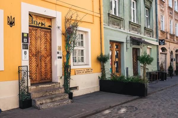 Traditional Buildings Cobblestone Street Historical Old Town Lviv — Stock Photo, Image