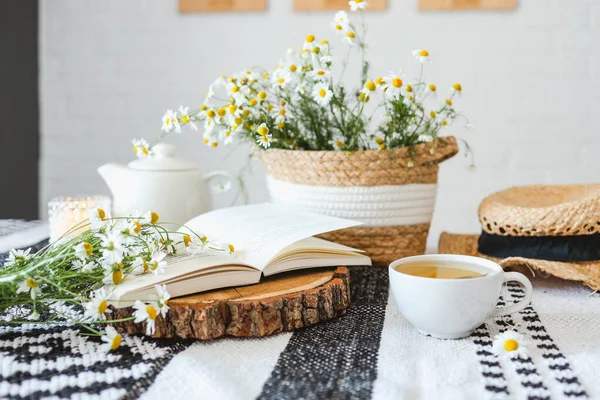 Open Book Herbal Chamomile Tea Cup Wooden Table Reading Morning — 스톡 사진